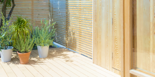 ウッドデッキ・植栽の施工例